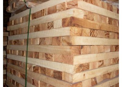 Gỗ cao su nguyên liệu - Pallet Gỗ Minh Đức - Cơ Sở Pallet Gỗ Minh Đức